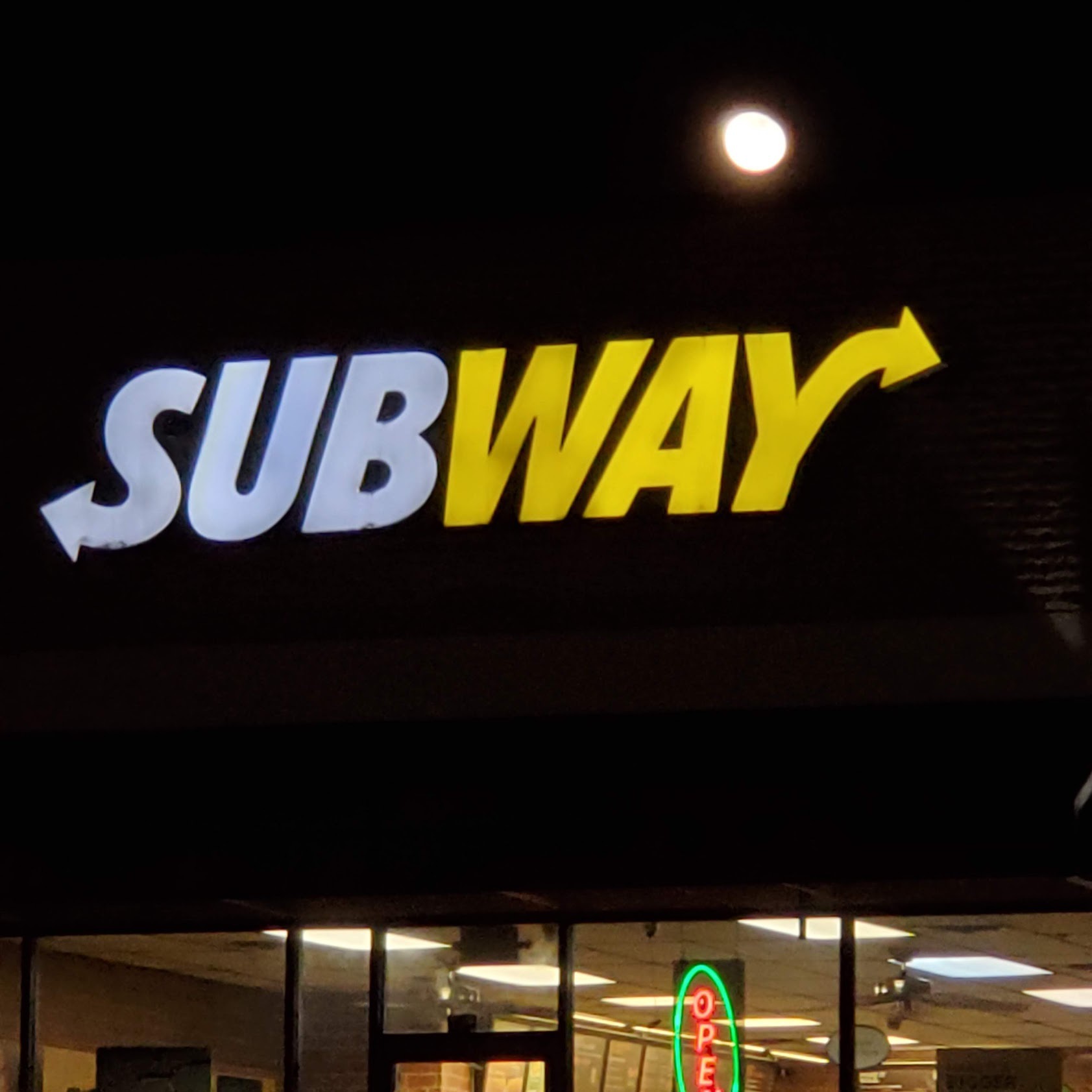 Subway lighted channel letters in Jacksonville, FL